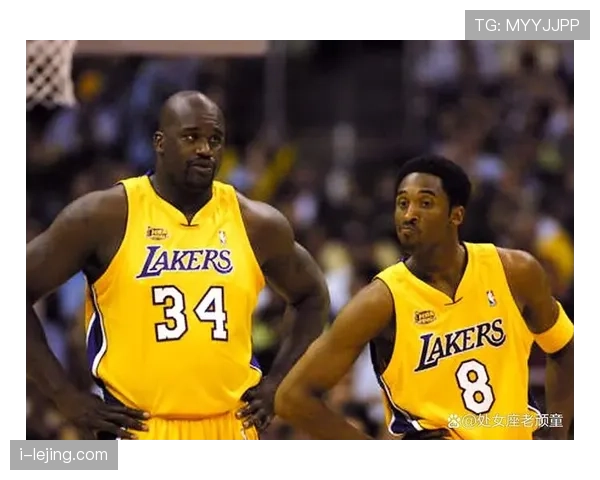 奥尼尔低位单打主导内线，对比科比外线效率更高