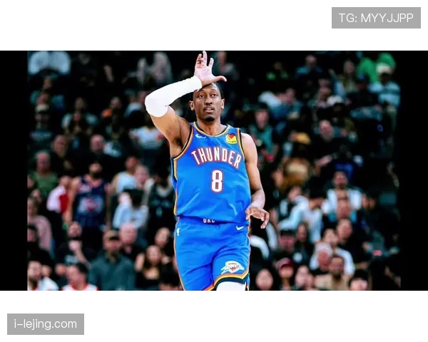 组织者杰伦·威廉姆斯挡拆牵制内线，比上季更高效